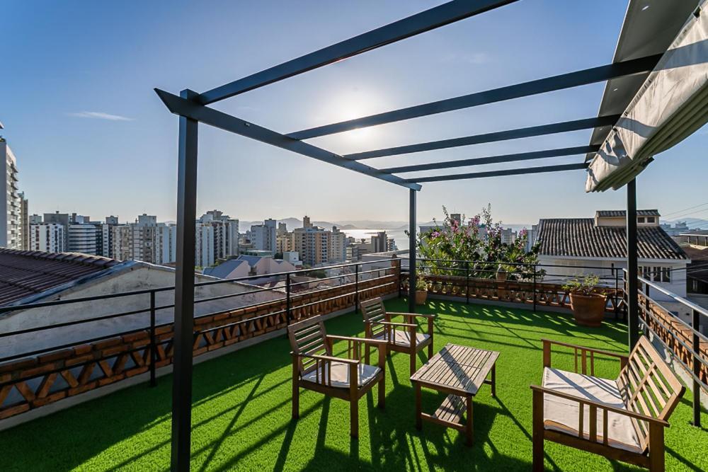 Abaporu Art Hostel - Florianopolis